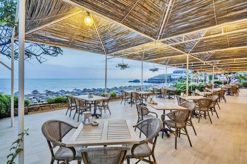 Észak-Ciprus utazás Acapulco Resort Convention & Spa