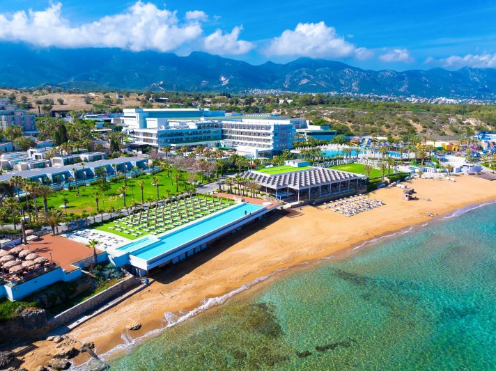 Észak-Ciprus utazás Acapulco Resort Convention & Spa