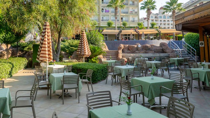 Side utazás Adalya Bliss