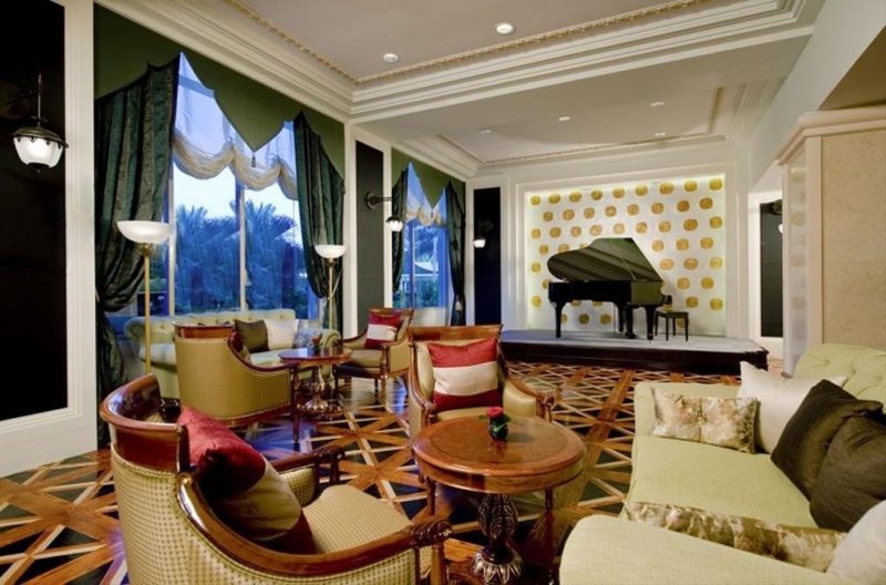 Ajman utazás Ajman Hotel