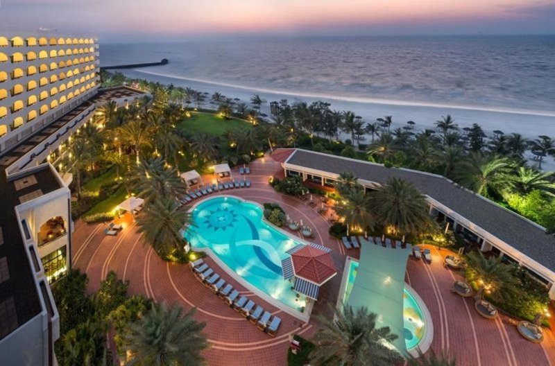 Ajman utazás Ajman Hotel