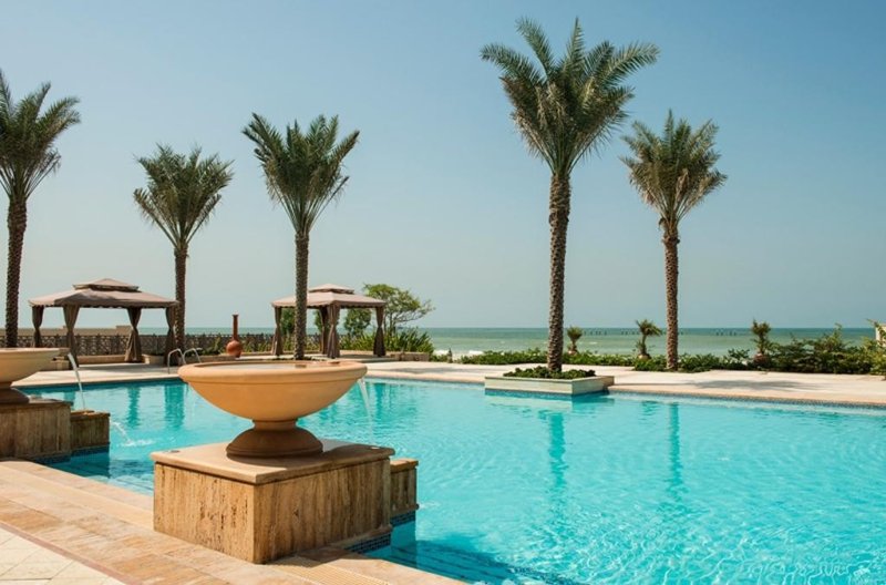 Ajman utazás Ajman Saray Luxury Collection