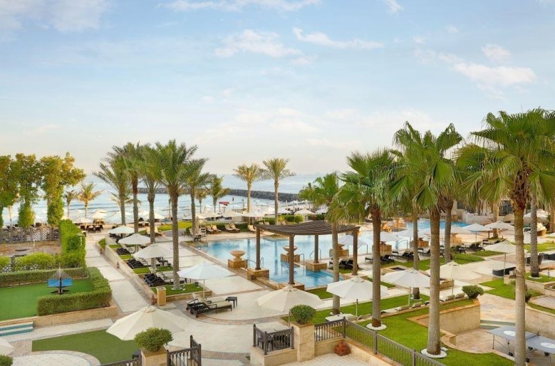 Ajman utazás Ajman Saray Luxury Collection