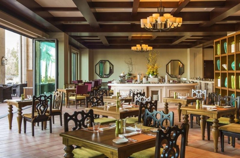 Ajman utazás Ajman Saray Luxury Collection