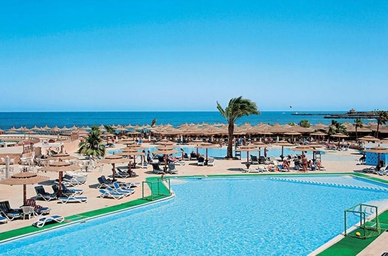 Hurghada utazás Aladdin Beach Resort