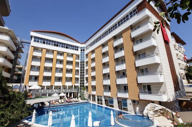 Alanya utazás Alayie Kleopatra Hotel