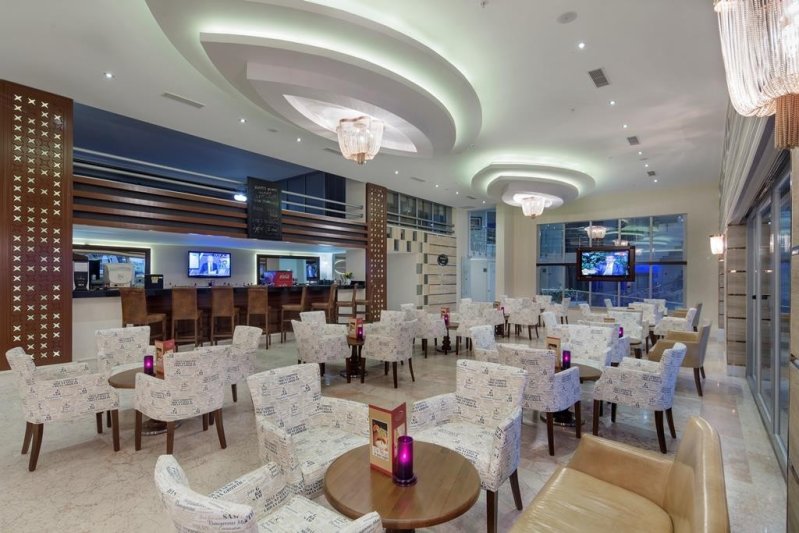 Alanya utazás Alayie Kleopatra Hotel