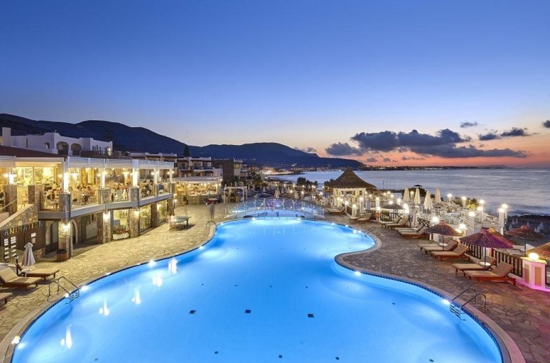 Kelet Stalis utazás Alexander Beach Hotel & Village