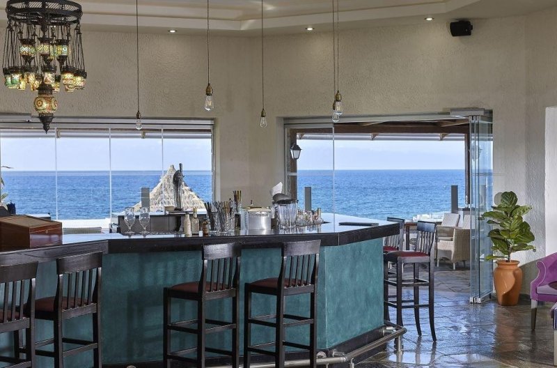Alexander Beach Hotel & Village Kelet Stalis