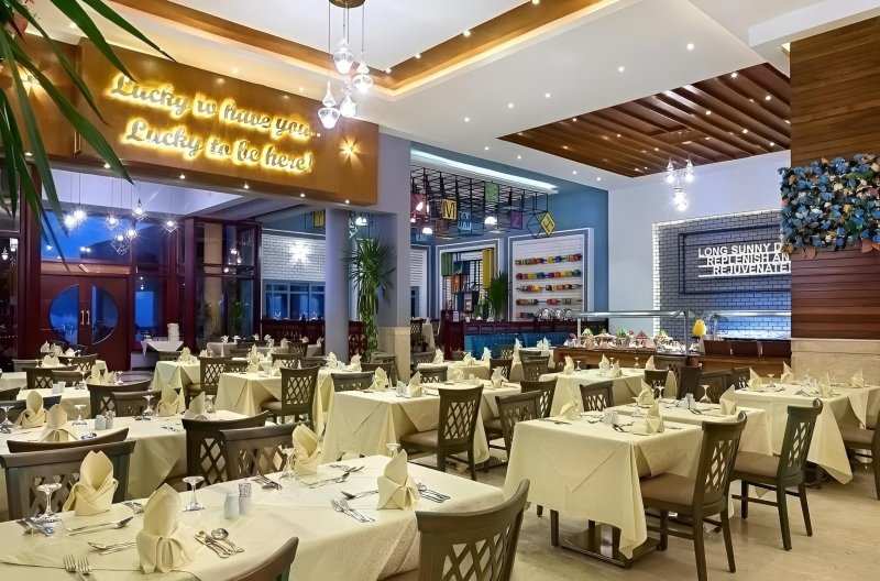 Hurghada utazás Ali Baba Palace