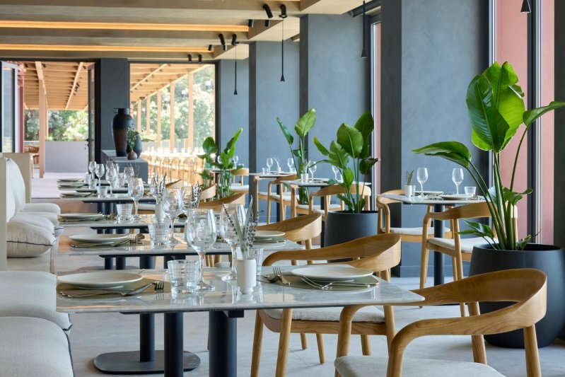 Korfu utazás Ella álkyna