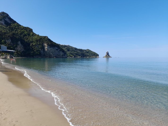 Korfu utazás Ella álkyna