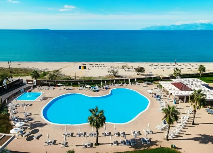 Korfu utazás Almyros Beach Resort