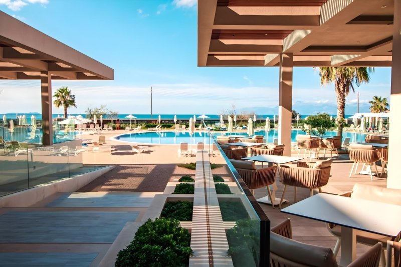 Korfu utazás Almyros Beach Resort