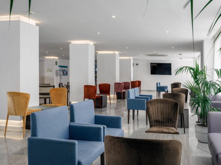 Alua Leo Mallorca