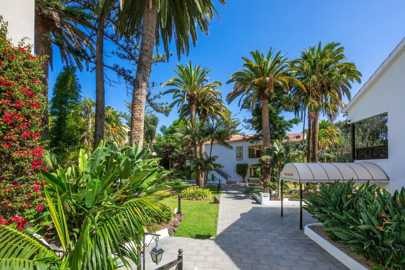 Tenerife utazás Alua Parque San Antonio