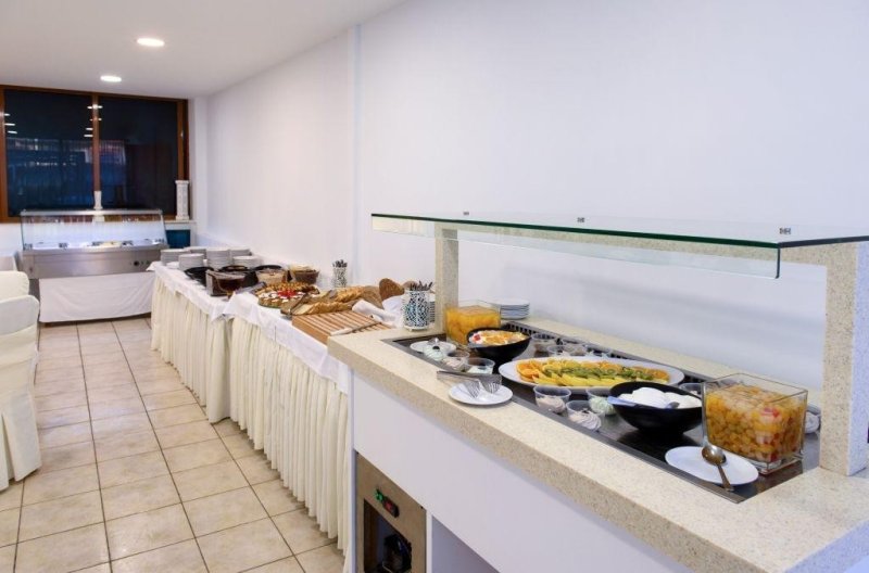 Korfu Dassia utazás Amalia