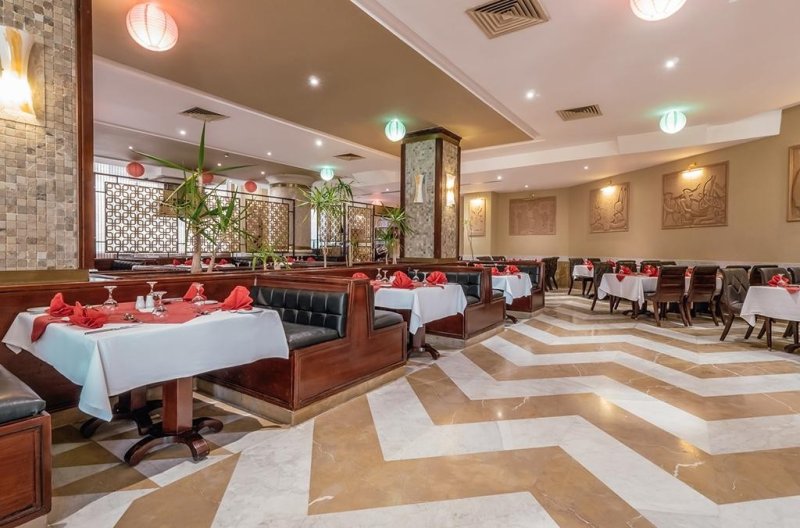 Hurghada utazás AMC Royal Hotel