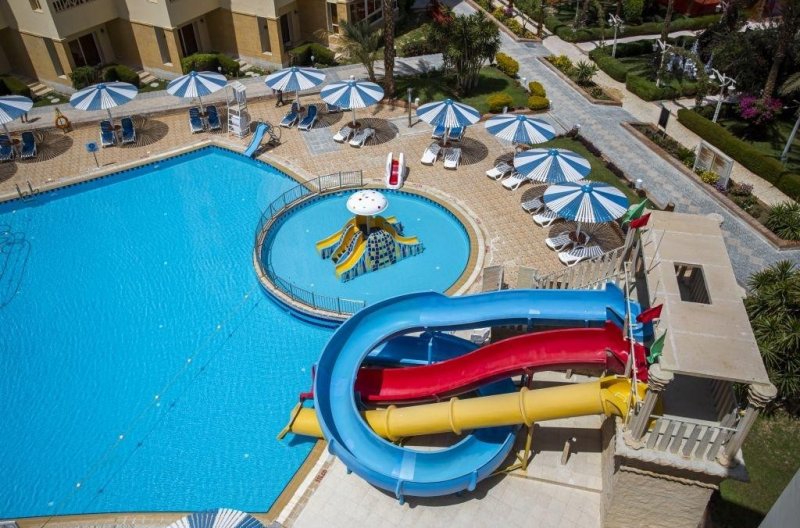 Hurghada utazás AMC Royal Hotel