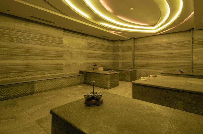 Hurghada utazás AMC Royal Hotel