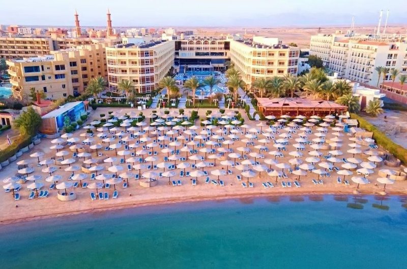 Hurghada utazás AMC Royal Hotel