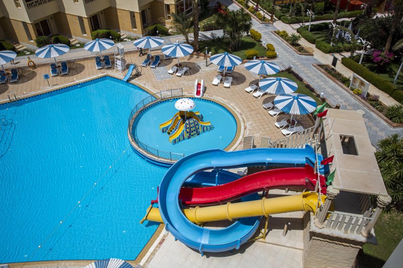 Hurghada utazás AMC Royal Hotel