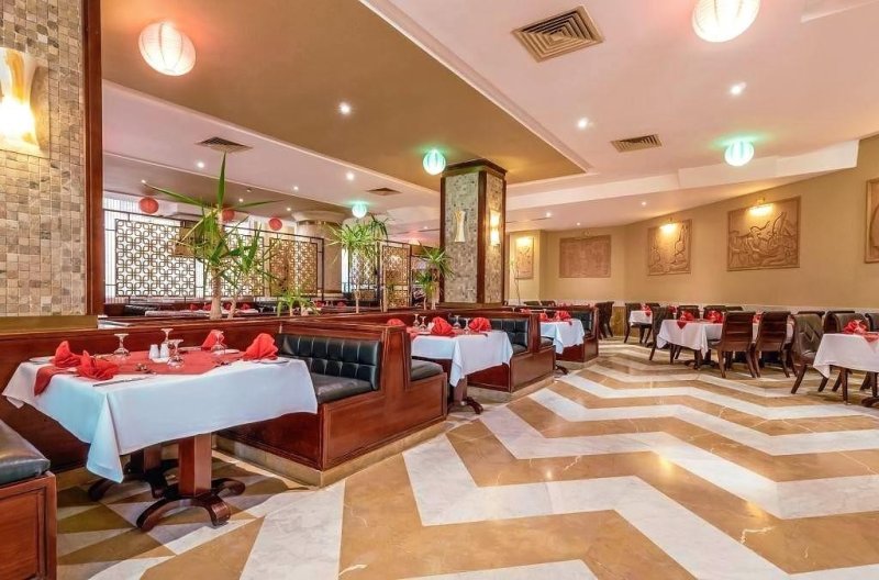 Hurghada utazás AMC Royal Hotel