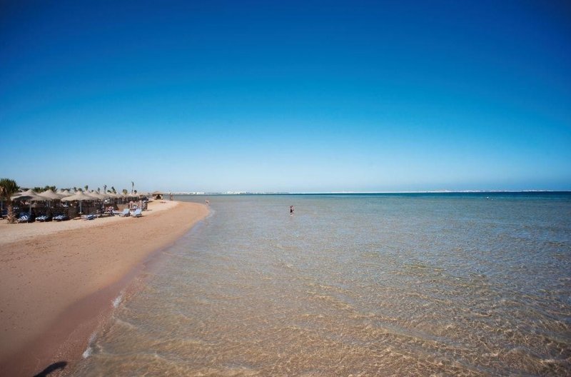 Hurghada utazás Amwaj Beach Club Abu Soma