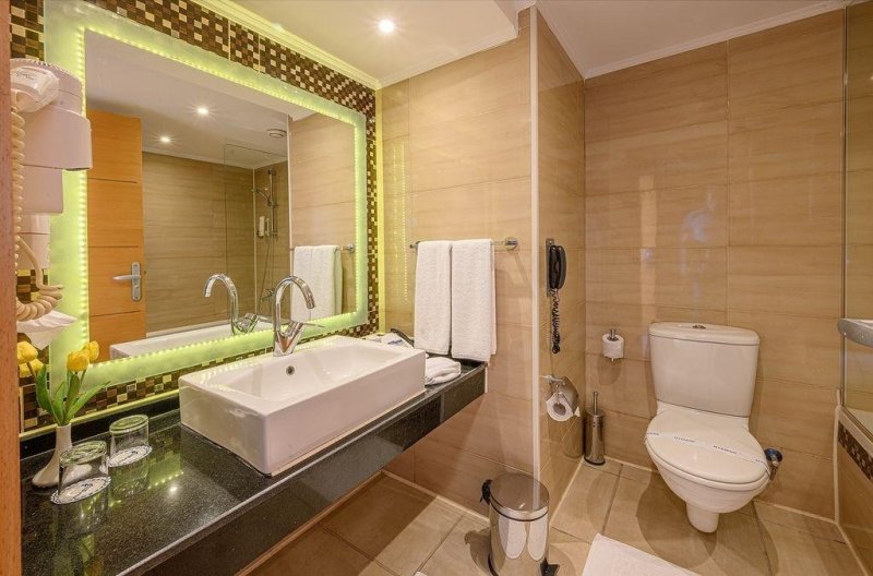 Hurghada utazás Amwaj Beach Club Abu Soma