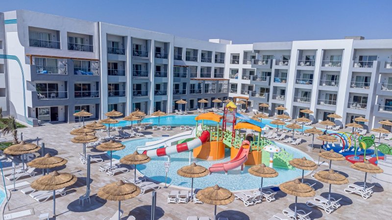 Hurghada utazás Amwaj Beach Club Abu Soma