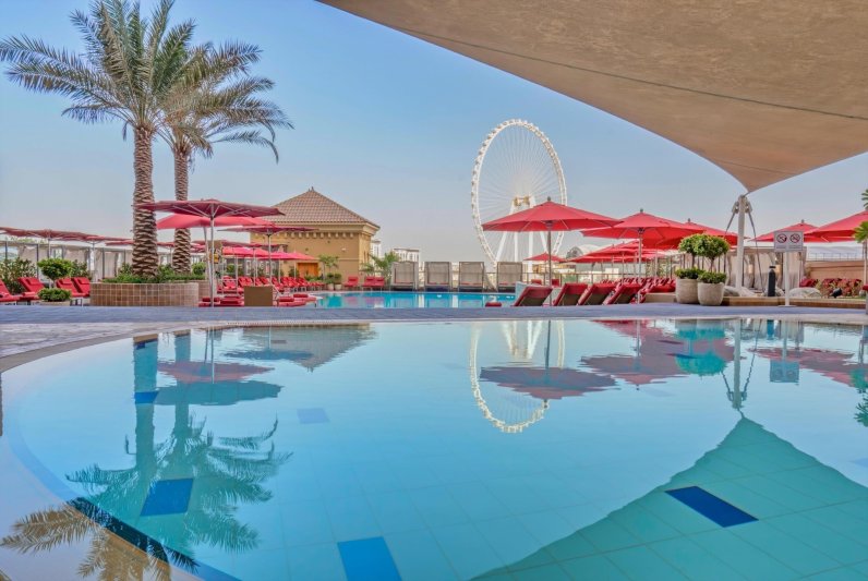 Dubai utazás Amwaj Rotana Jumeirah Beach