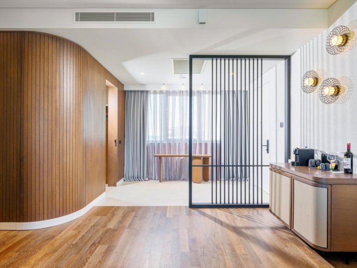 Penthouse tengerre néző kilátással és saját medencével