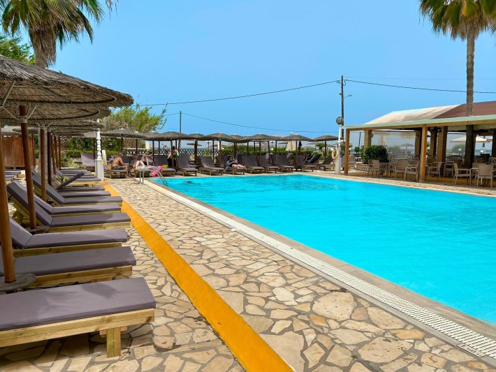 Korfu utazás Angela Beach