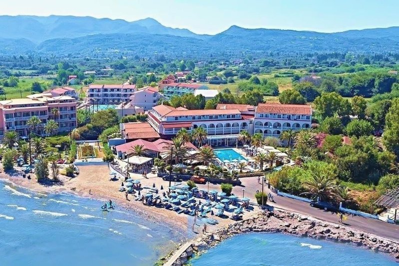 Korfu utazás Angela Beach