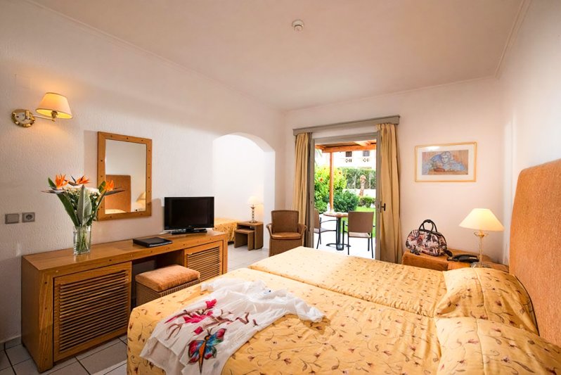 Superior bungaló háromágyas szoba