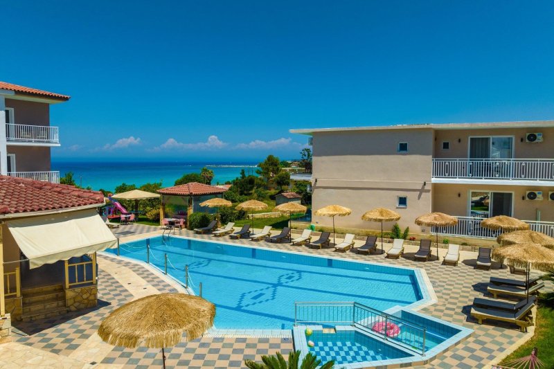 Zakynthos utazás Aparthotel Amoudi