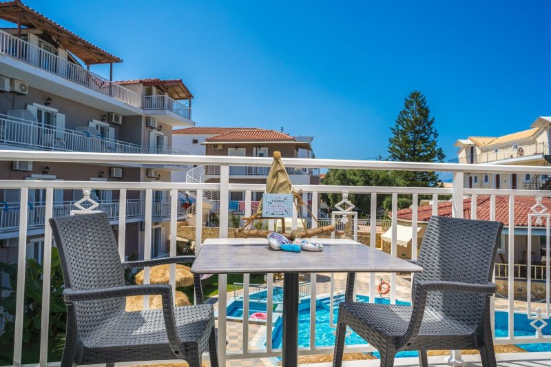 Zakynthos utazás Aparthotel Amoudi