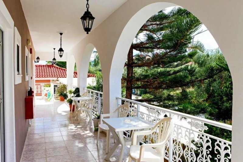 Zakynthos utazás Aparthotel Amoudi