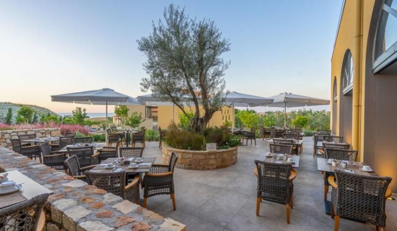 Kefalónia utazás Apollonion Asterias Resort & Spa