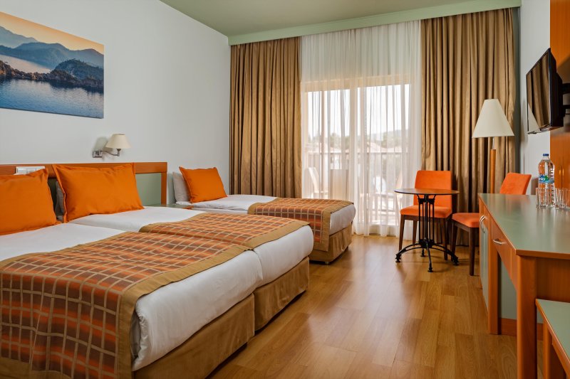 Kétágyas szoba, főépület