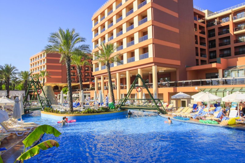 Alanya utazás Aqi Pegasos Royal