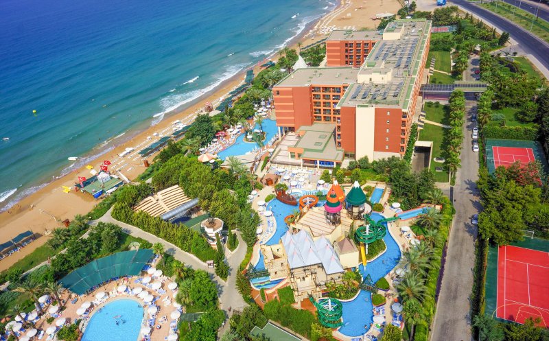 Alanya utazás Aqi Pegasos Royal