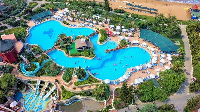 Alanya utazás Aqi Pegasos Royal