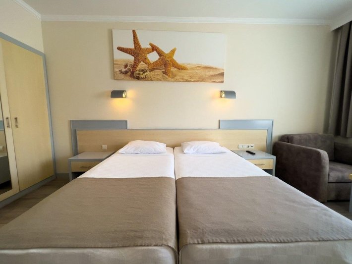 Side utazás Pegasos World