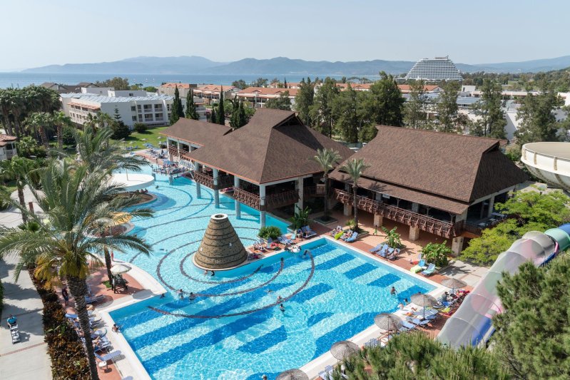 Kusadasi utazás Aqua Fantasy