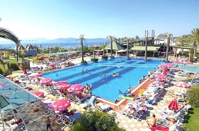 Kusadasi utazás Aqua Fantasy