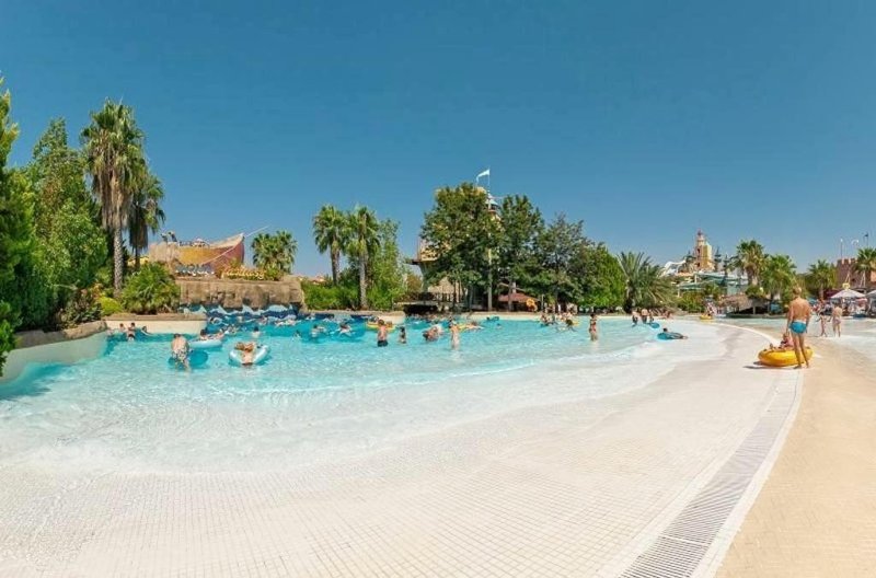 Kusadasi utazás Aqua Fantasy