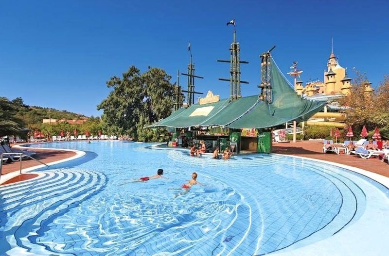 Kusadasi utazás Aqua Fantasy