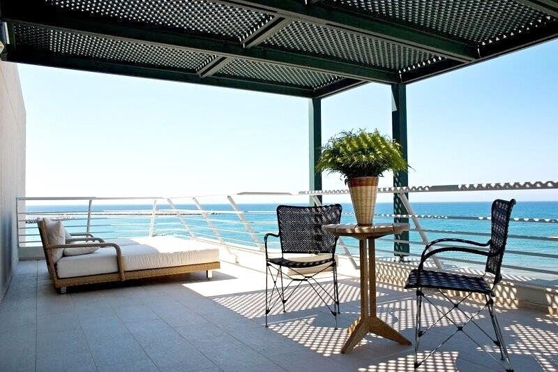 Executive Junior lakosztály tengerre néző terasszal