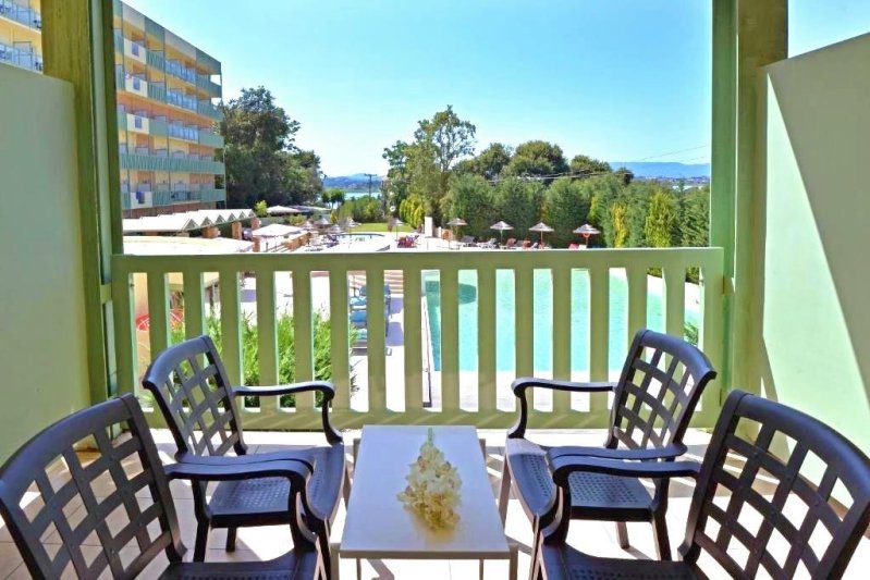 Korfu utazás Ariti Grand